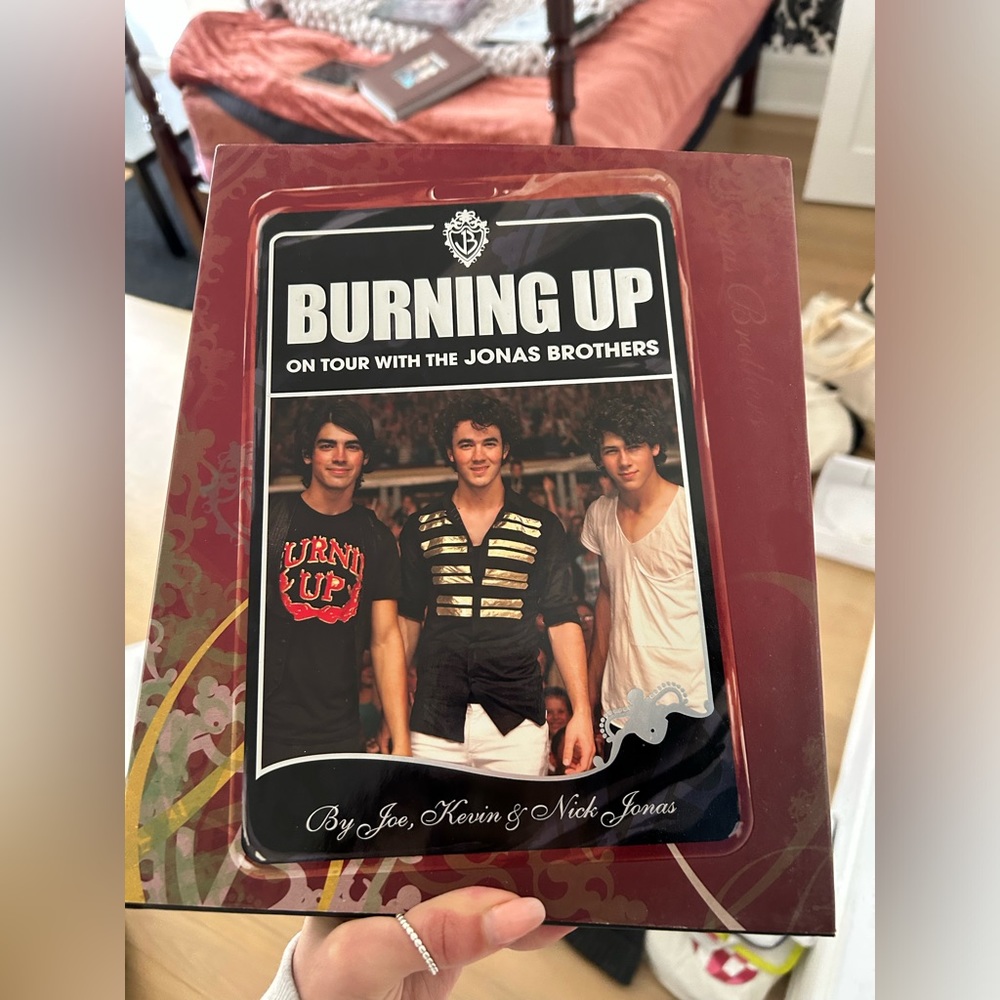 Jonas Brothers Burning Up Tour Book
